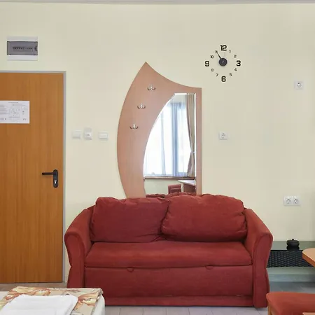 Private In Paradise By Flat Mаnаger * Πομόριε